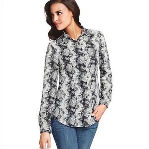 🐍 Cabi Snake skin blouse